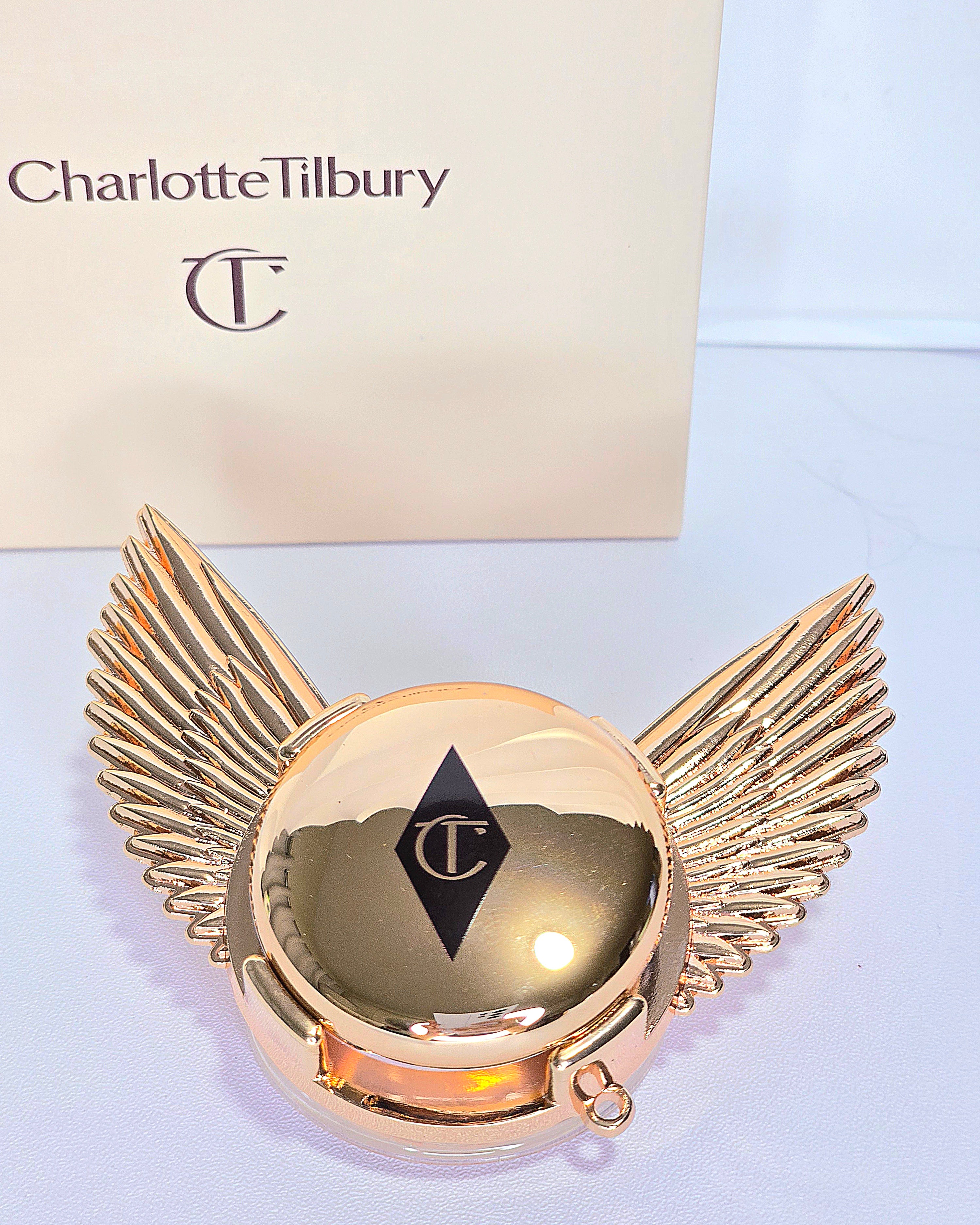 Charlotte Tilbury Wing Pop Socket Phone Grip